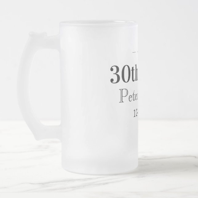 Öl till 30-årsdag namn datum man stilrenEnkel Frostat Ölglas (Vänster)
