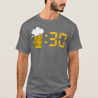 Öl Trettio Roligt Drickande Glad Timme Dags Att Dr T Shirt