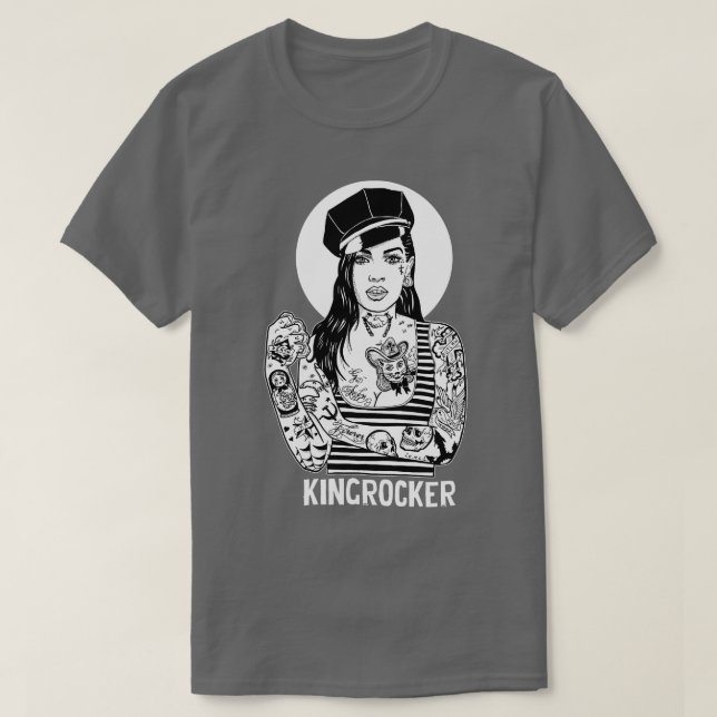 Olaglig flicka med Tattoos T Shirt (Design framsida)