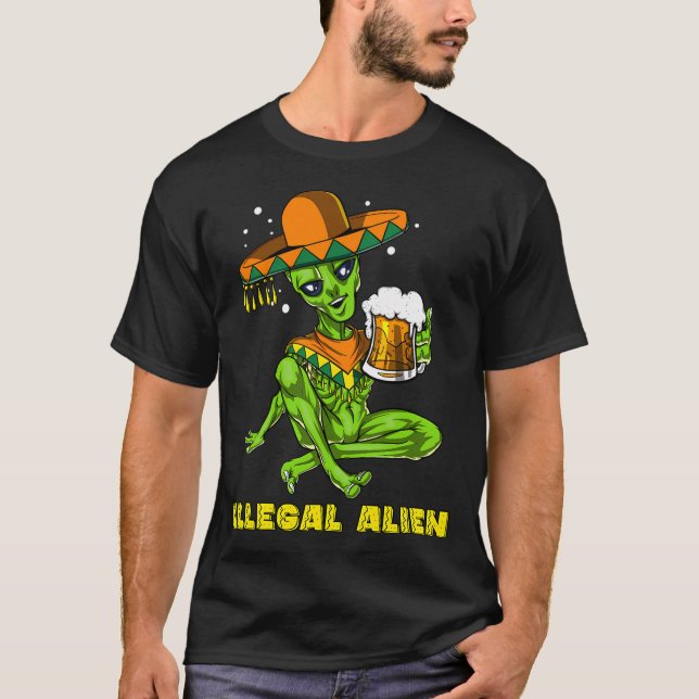 Olaglig utlänning Cinco de Mayo T Shirt (Framsida)