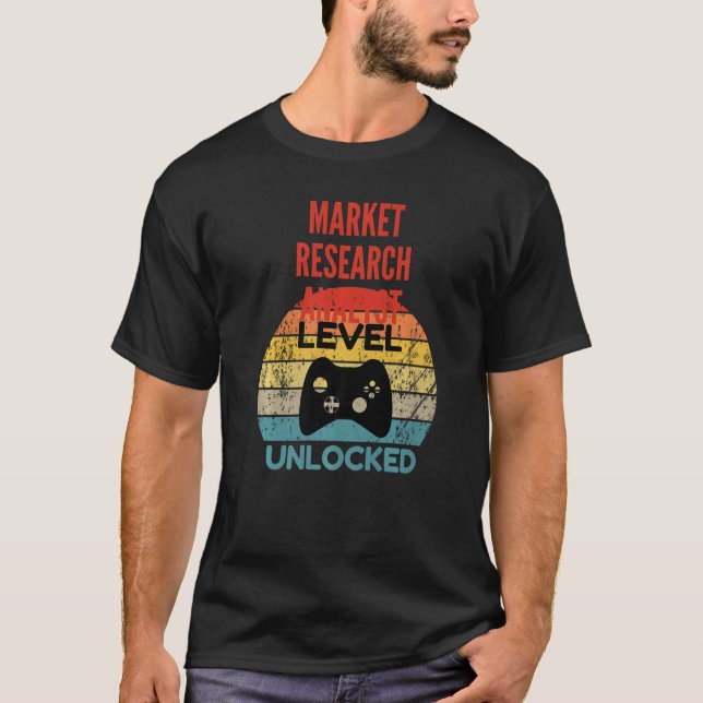 Olåst spelare för marknadsanalysnivå för t shirt (Framsida)