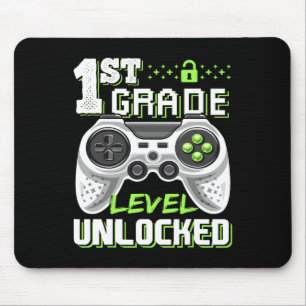 Olåst videospel på Klass Back to school Musmatta