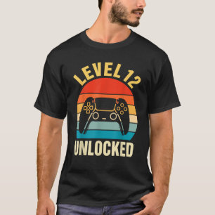 Olåst videospelare 12 på födelsedagsnivå 12 i 12:e t shirt
