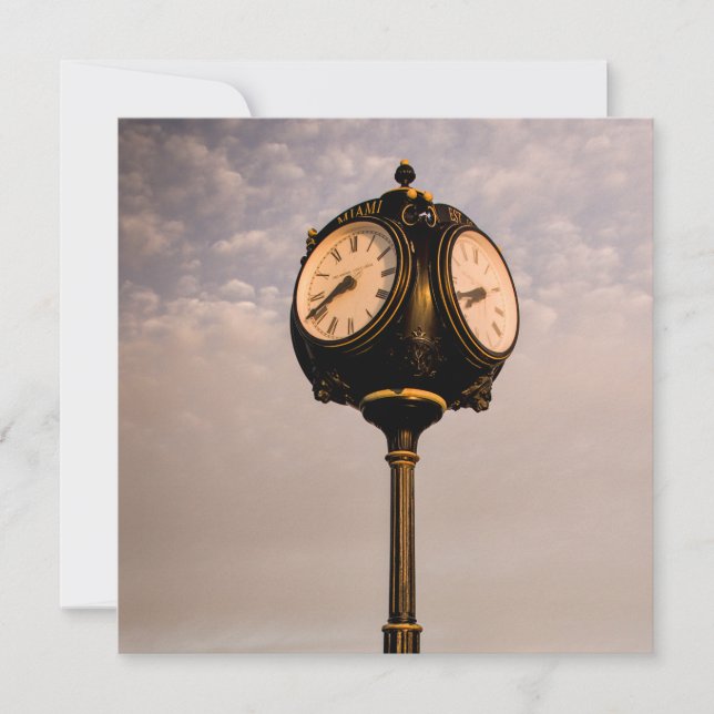 Old Clock (Framsida)