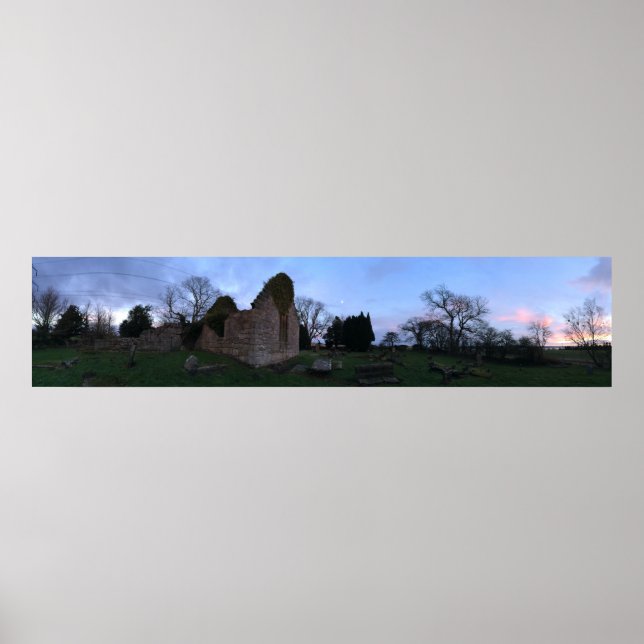 Old Culross Kirk Panorama, Black Kirk i Outlander Poster (Framsidan)