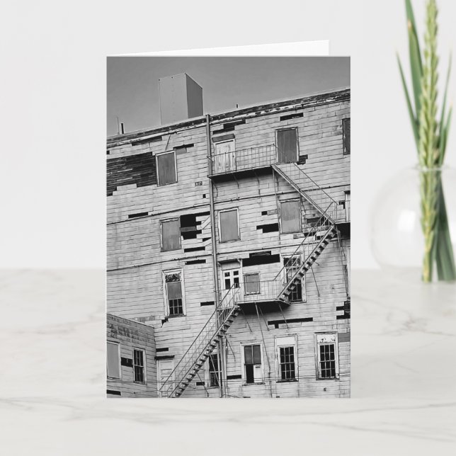 Old Dilapitated Abandoned Factory Building Photo Kort (Framsida)