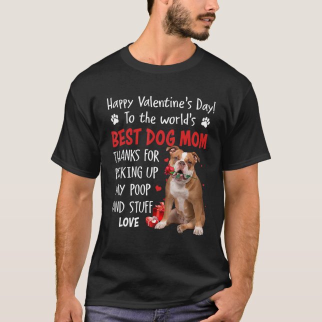 Old English Bulldog Best Dog Mom Valentines Day Fu T Shirt (Framsida)