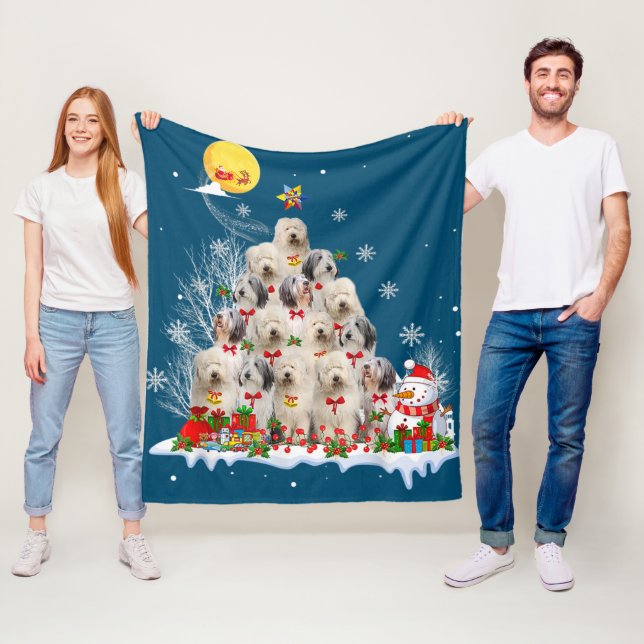 Old English Sheepdog Dog Reindeer Pine Christmas Fleecefilt (På plats)