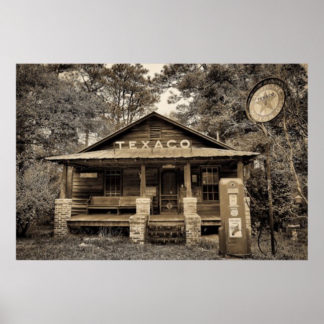 Old Gas Station Poster (Framsidan)