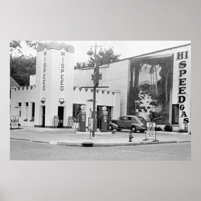 Old Gas Station Poster (Framsidan)