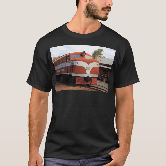 Old Ghan Locomotive Alice Springs Australia T Shirt (Framsida)