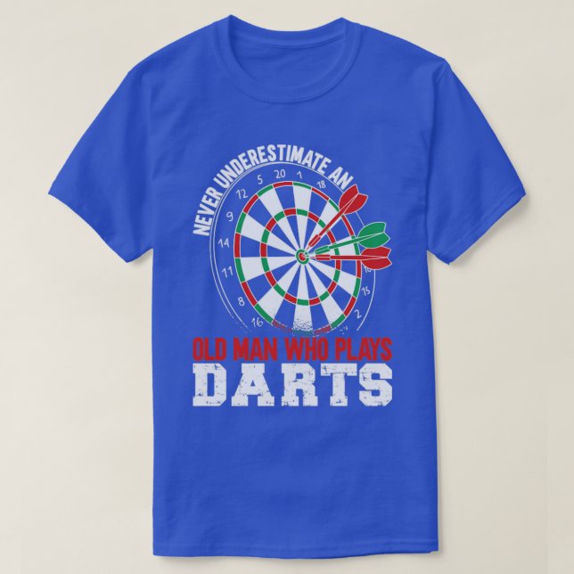 Old Man Plays Dart T Shirt (Design framsida)