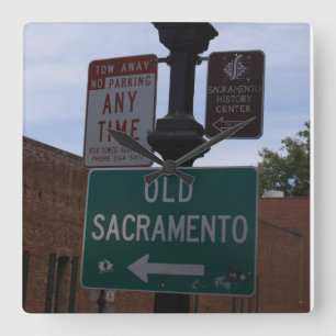 Old Sacramento Clock Fyrkantig Klocka