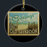 Old Saybrook Beach Vintage resor Julgransprydnad Keramik<br><div class="desc">I den här Hälsning-vintagen från gamla Saybrook-vykort finns en sandstrand med vackra turkoshavet vatten och över havet,  ett blå himmel med giftiga vita moln. I vintage resor stil.</div>