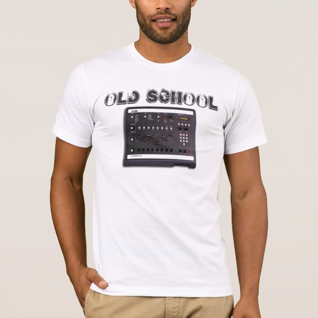 OLD SCHOOL TEE SHIRT (Framsida)