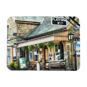 OLD TÅG STATION UK MAGNET
