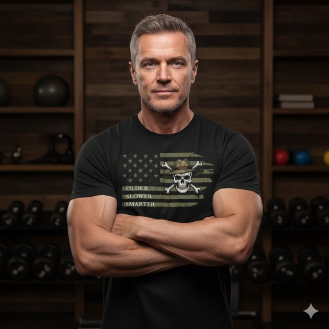 Older Slower Smarter American Flag Skull Tee (Skapare uppladdad)