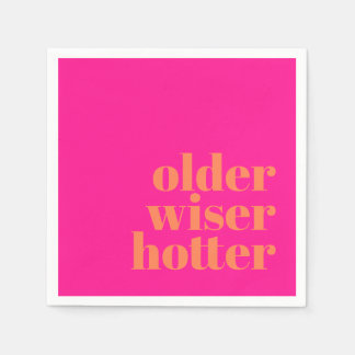 Older Wiser Hotter Bold Rosa Orange Birthday Pappersservett