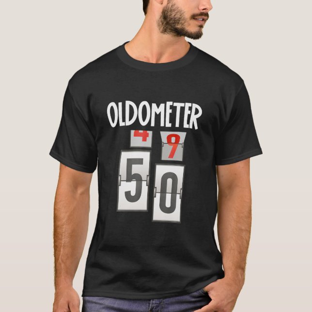Oldometer 49 50 50 Birthday Funny Gift Manar Kvinn T Shirt (Framsida)