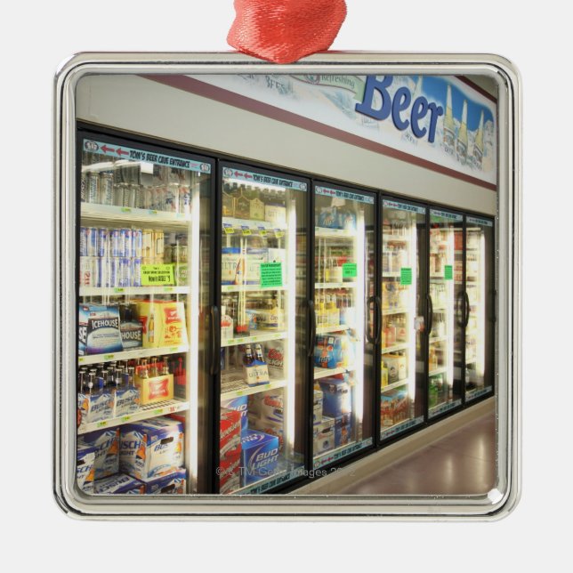 Ölen delar upp av en Iowa livsmedelsbutik. 2 Julgransprydnad Metall (Framsidan)