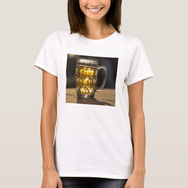 Ölglas dryck närbild, Indien Tee (Framsida)