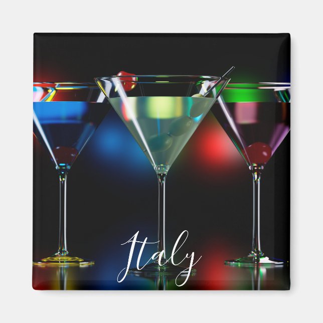 Olika cocktails i martini-glas med ljus magnet (Framsidan)