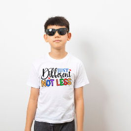 Olika, men inte mindre, färgstarka, autismmedvetan t shirt