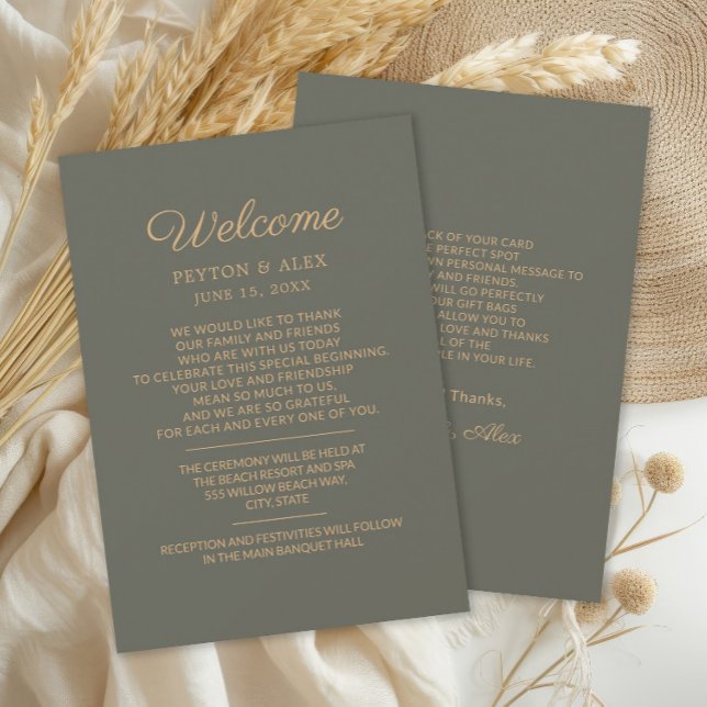 Oliv grönt Bröllop Välkomststation (Olive/sage green Wedding Welcome Itinerary 2-sided card)