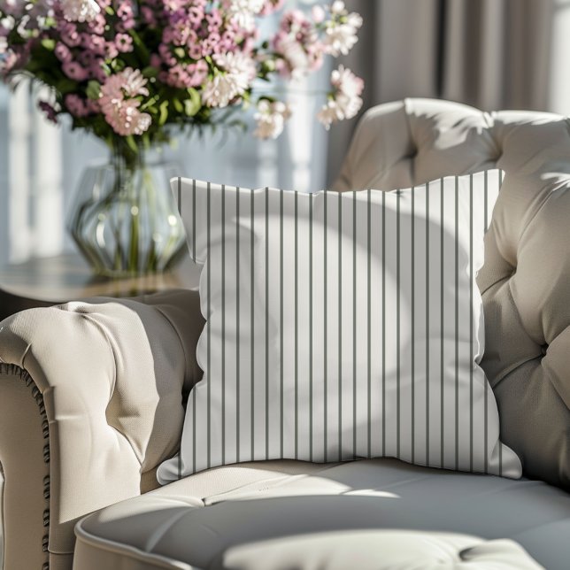 Olive Green Stripe Kudde (Skapare uppladdad)