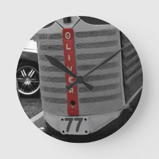 Oliver traktor rund klocka