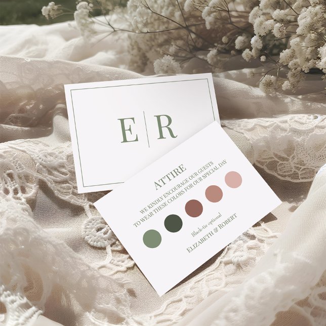 Olivgrön bröllemsklädsel Gäst dresskod kort (Olive Green Wedding Attire Guest Dress Code Card on a boho wedding table.)