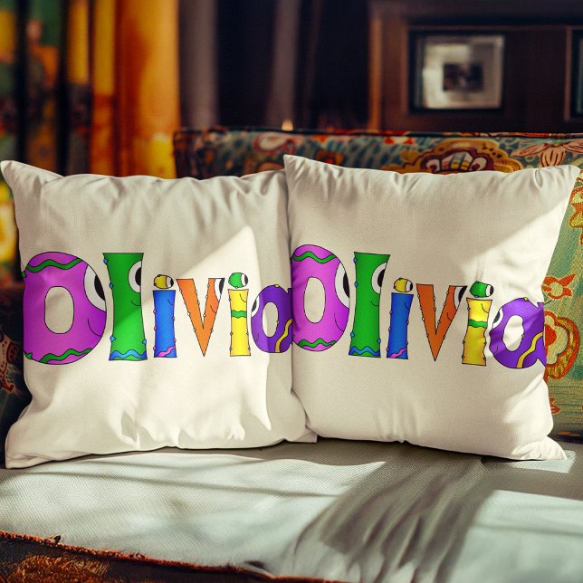 ’Olivia’ Tecknade figurer Namn Kudde (With bright, cheery colors, this awesome pillow is sure to be loved by anyone who receives it!)