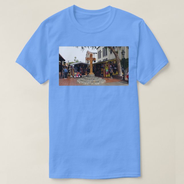 OLVERA ST FINNS I LOS ANGELES HAR MÅNGA SKOR T SHIRT (Design framsida)