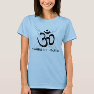 om ÄR VAR HJÄRTAN ÄR Tee Shirt