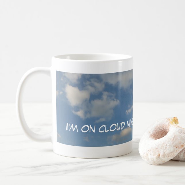 Om Cloud Nine Panoramic Coffee Mugg (Med munk)