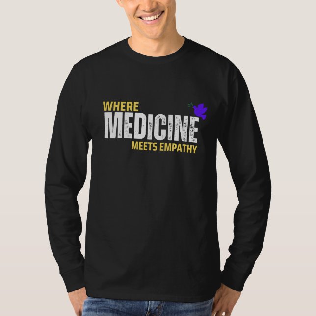 Om läkemedlet fyller empati t shirt (Framsida)