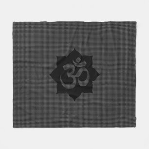 OM Lotus Spirituality Yoga in Carbon Fiber Stil Fleecefilt