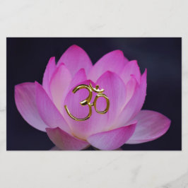 OM och lotus blomma