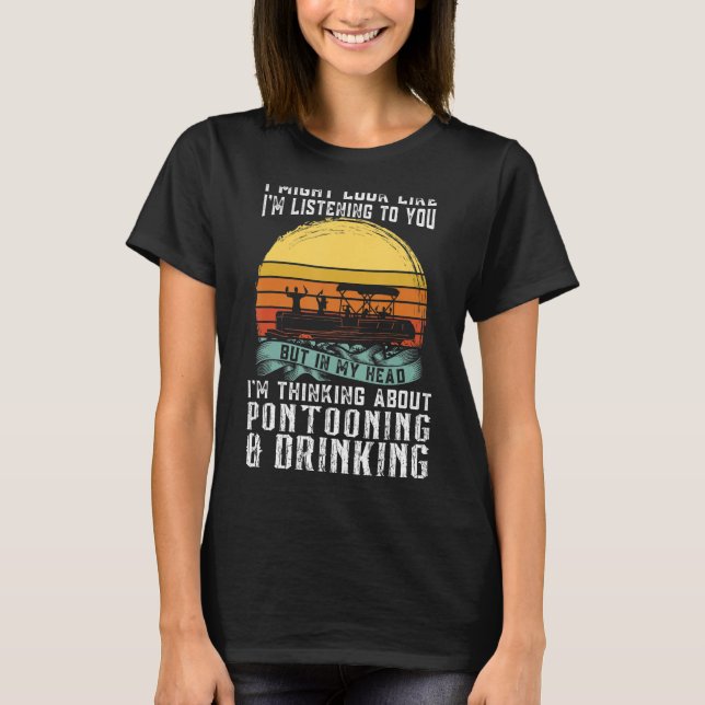om Pontooning & Drinking Pontoon Boat Kapten T Shirt (Framsida)
