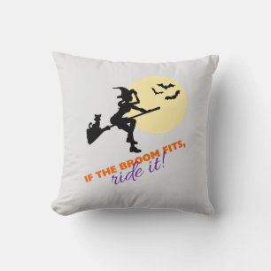 Om rummet passar in är det Halloween Fly Witch Grå Kudde