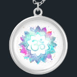 *~* OM Symbol . Lotus Watercolor Mandala Aum Silverpläterat Halsband<br><div class="desc">* Energetiskt utökat - En OM-symbol Lotus Watercolor Mandala på svart bakgrund.* RUND Vit bakgrund och färgstark vattenfärg. Plattor i Silver. Det kan vara Zen, Esoteric, New Age, Metaphysical och Andlig som bidrar till meditation och mindhet. Här för dig är en slående vacker ny tidsålder med metafysik och andlig lutning...</div>