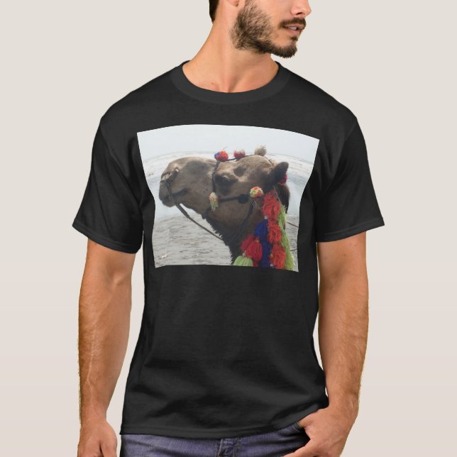 Oman Muscat Camel Photo Art Skriv ut Tee (Framsida)
