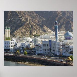 Oman, Muscat, Mutrah.. Byggnad längs Mutrah Poster
