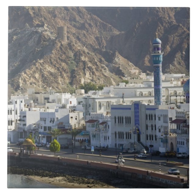 Oman, Muscat, Mutrah. Byggnader längs Mutrah Kakelplatta (Framsidan)