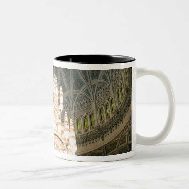 Oman, Muscat, Sultan Qaboos-moskén Två-Tonad Mugg (Höger)