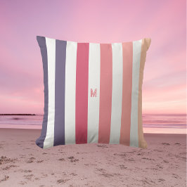 Ombre Beach Sunset Rand & Personlig Monogram Kudde