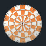 Ombre orange och vit piltavla<br><div class="desc">Den Ombre orangen och vitpilen stiger ombord</div>
