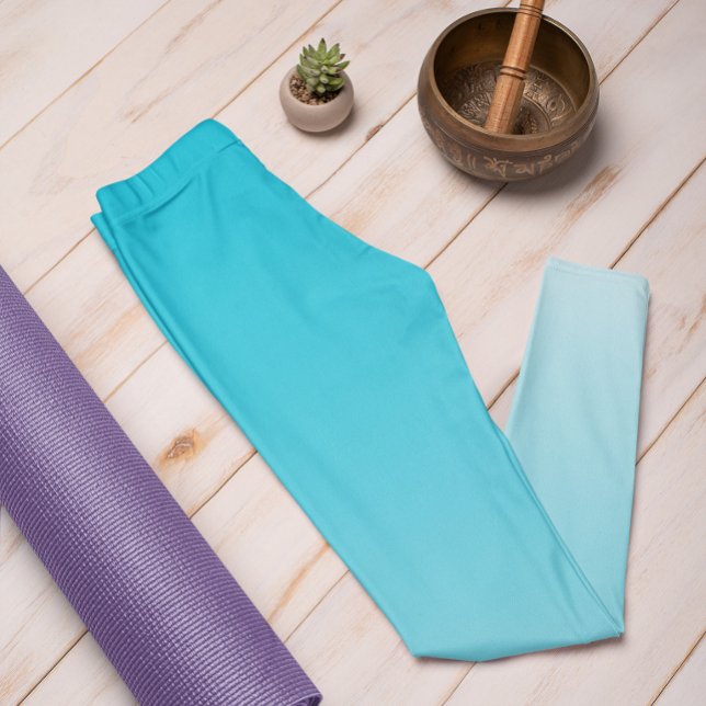 Ombre Trend Färg Vivid Cyan - Pastel Leggings (Skapare uppladdad)