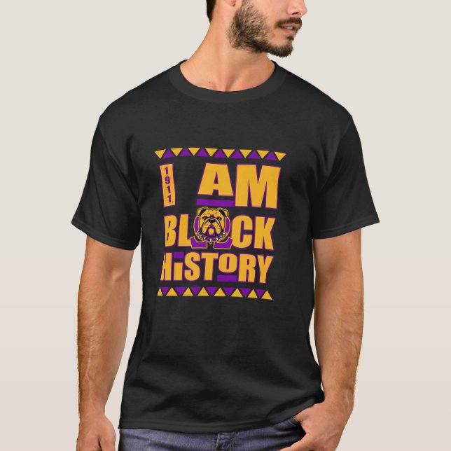 Omega Psi Phi Fratairy Paraphernalia Jag är svart T Shirt (Framsida)