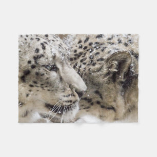 Omfamning för snöLeopard Fleecefilt